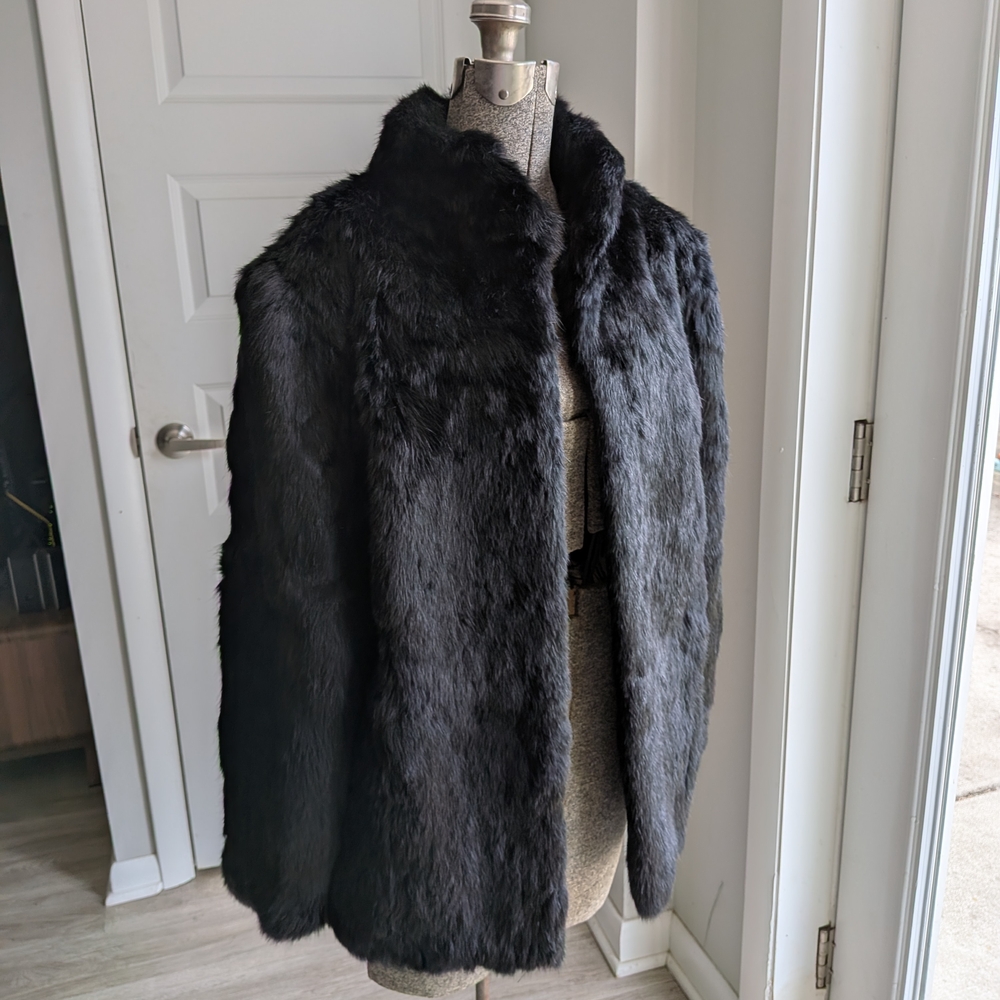 Elegant Black Real Fur Jacket